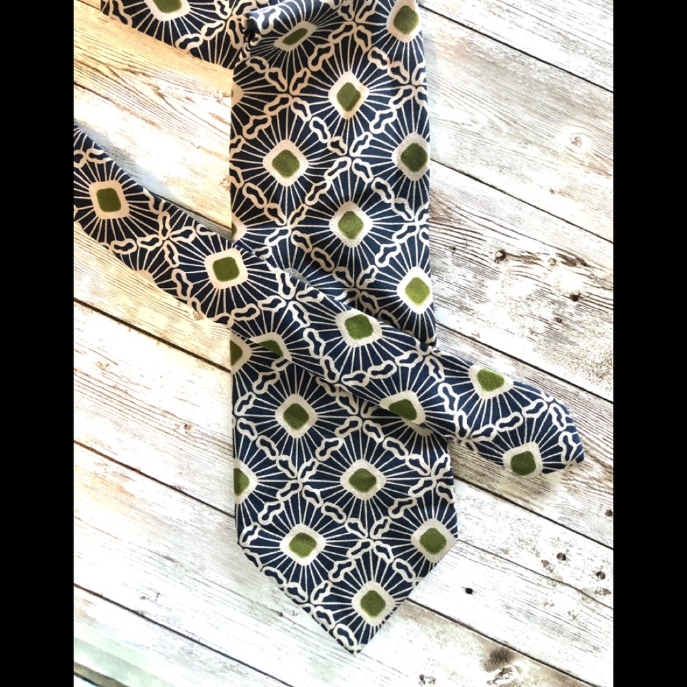 Corneliani silk Italian neck tie